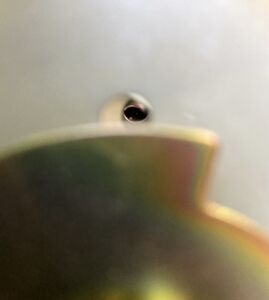 Looking through the 12:00 alignment hole in the main pulley.